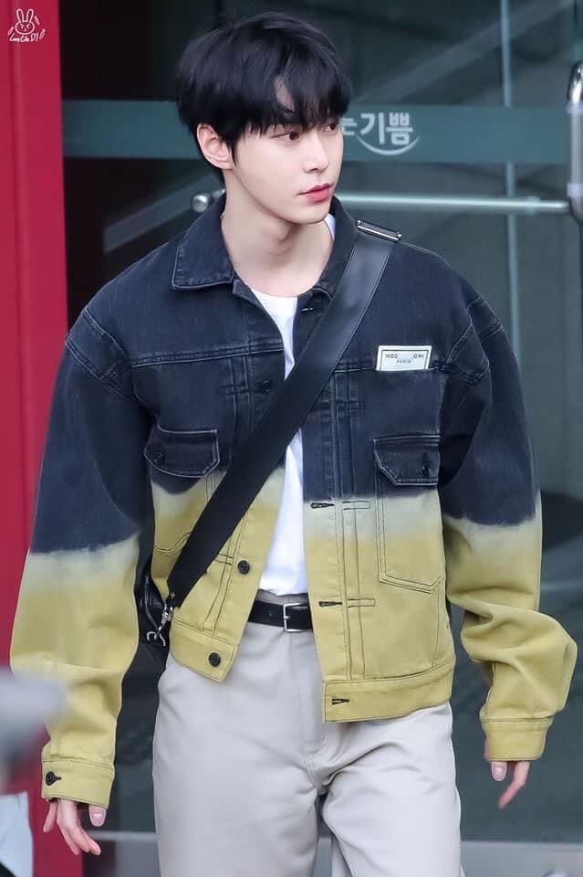 *:・゚◡̈ 𝐦𝐚𝐫𝐤𝐮 ♡‧₊˚ tweet media