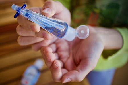 #Coronavirus, 69 nuovi casi positivi, di cui 43 asintomatici da screening. La maggior parte a Reggio Emilia, Bologna, Ravenna, collegati a vacanze in Grecia e Croazia e rientri dall'estero. Un decesso. Guariti a quota 24.066 (+20) bit.ly/30Ltc4F