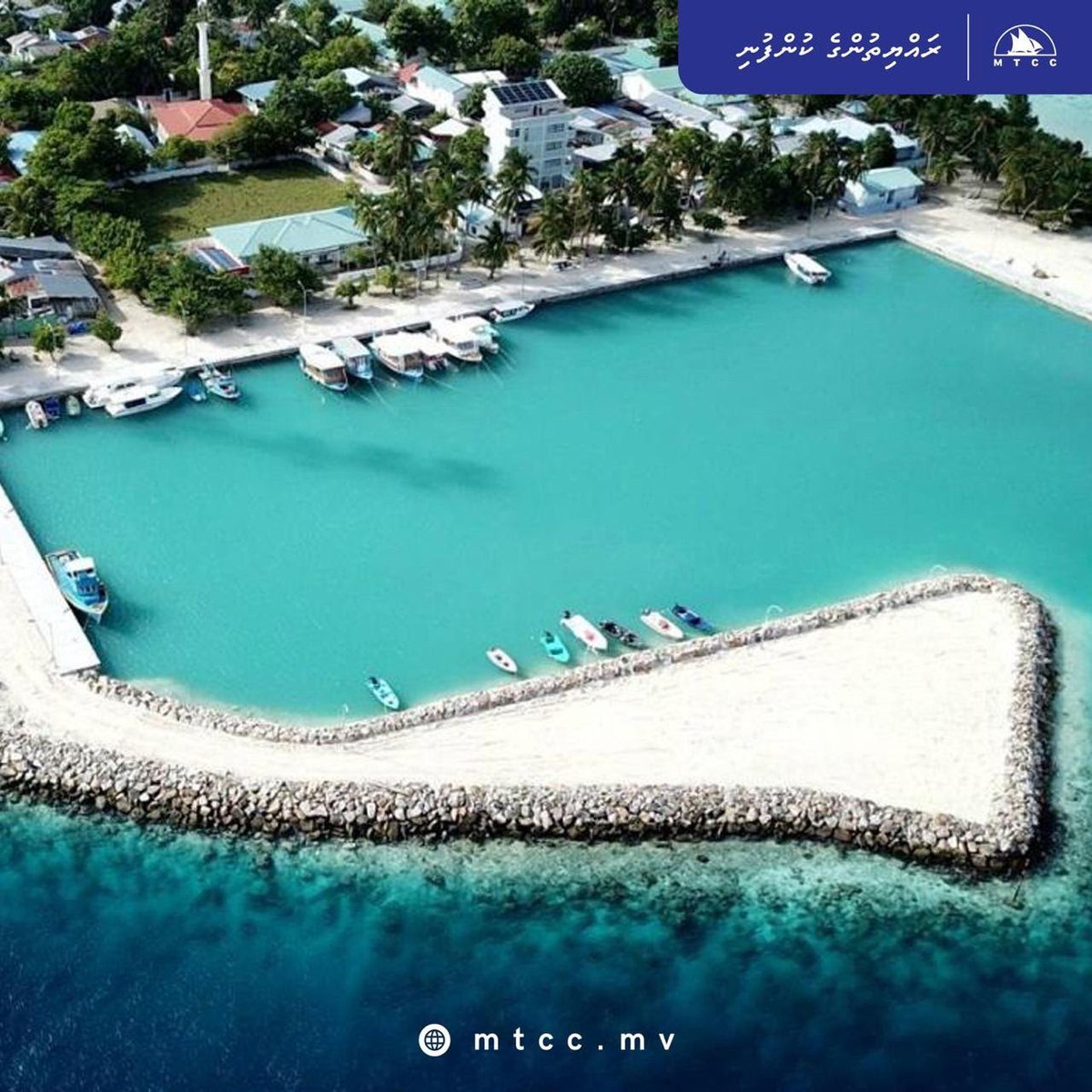 AhmedMahloof's tweet photo. Raees @ibusolih ge tharahgeege mashroouthah fathuadu kiyaafa dhanee baarah kuriyah. https://t.co/QO8xyBjoh3