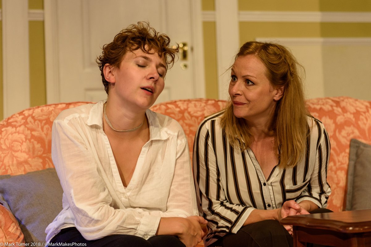 Swanage Rep (@swanagerep) on Twitter photo The photographic magic you've been witnessing for #SwanageRep2018 is the work of the immensely talented <a href="/MarkMakesPhotos/">Mark Turner</a>
Here's some more of Alan Ayckbourn's #CommunicatingDoors Ft: <a href="/EmmaMulkern/">Emma Mulkern</a> <a href="/Ptster/">Pete Steele</a> <a href="/KeithpHill/">Keith Hill @keithphill.bsky.social</a> @hollyjoyceactor The photographic magic you've been witnessing for #SwanageRep2018 is the work of the immensely talented <a href="/MarkMakesPhotos/">Mark Turner</a>
Here's some more of Alan Ayckbourn's #CommunicatingDoors Ft: <a href="/EmmaMulkern/">Emma Mulkern</a> <a href="/Ptster/">Pete Steele</a> <a href="/KeithpHill/">Keith Hill @keithphill.bsky.social</a> @hollyjoyceactor