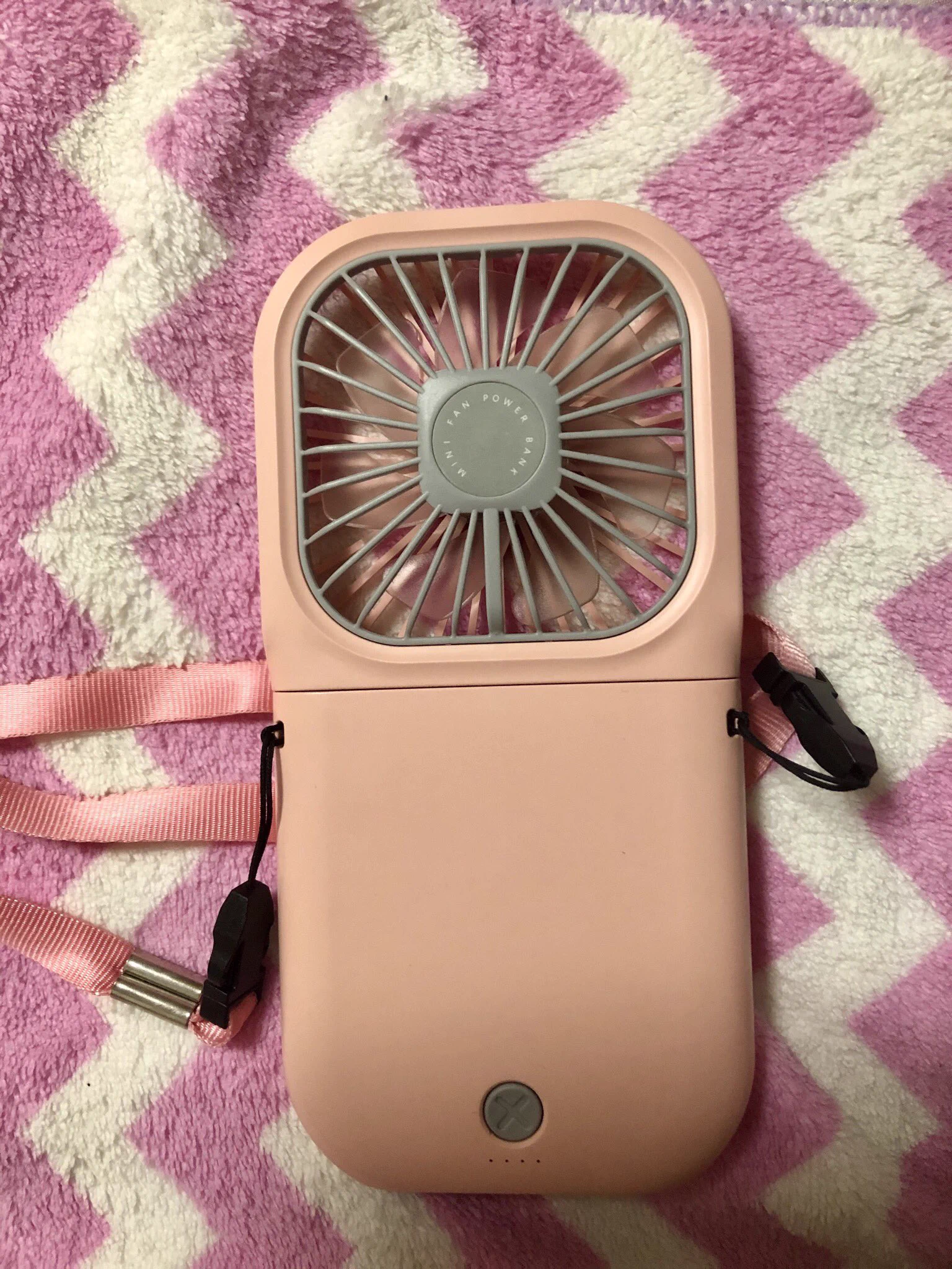 @maruharu511 同じと思われる物を購入しました😱💦気に入って毎日使用してましたが怖いので捨てようと思います😭貴重な情報ありがとうございました🙏💦 