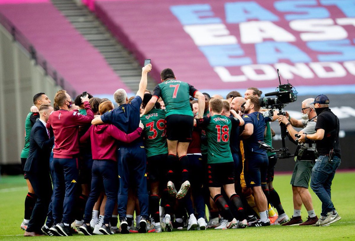 C’est donc une nouvelle saison palpitante qui s’est achevée pour Aston Villa. Comme l’an dernier, je vous propose le  #thread à la Netflix de la folle saison du retour des Villans en Premier League.  #AVFC 