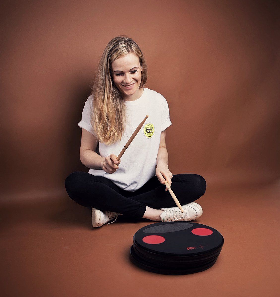 Meinl Cymbals (@meinlcymbals) on Twitter photo Introducing the new Split Tone Pad by Anika Nilles.
For more info buff.ly/33fzVFs
<a href="/AnikaNilles/">Anika Nilles</a> #meinlfamily #splittonepad buff.ly/39IDK7n Introducing the new Split Tone Pad by Anika Nilles.
For more info buff.ly/33fzVFs
<a href="/AnikaNilles/">Anika Nilles</a> #meinlfamily #splittonepad buff.ly/39IDK7n