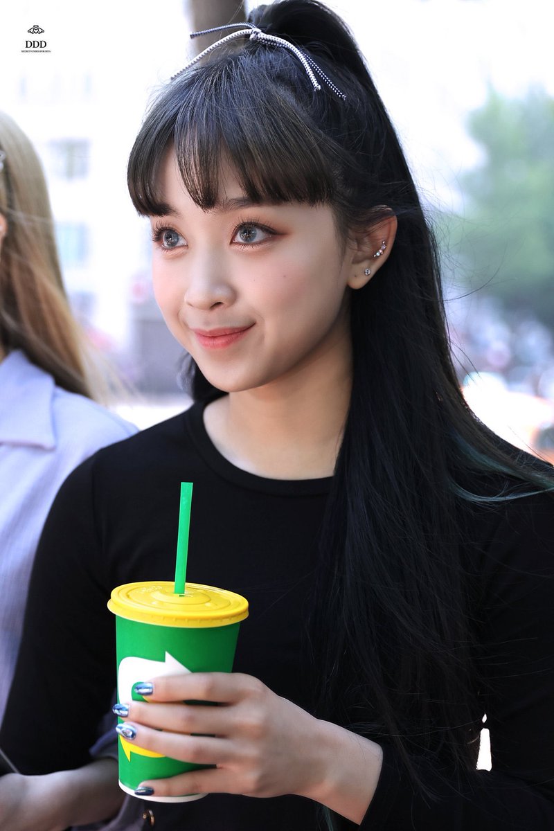 ditapic's tweet photo. her eyes🥺
#SECRETNUMBER #SECRET_NUMBER #시크릿넘버 #dita #secretnumberdebut #whodis #ditakarang #karang #디타 https://t.co/qyG84vD0xa