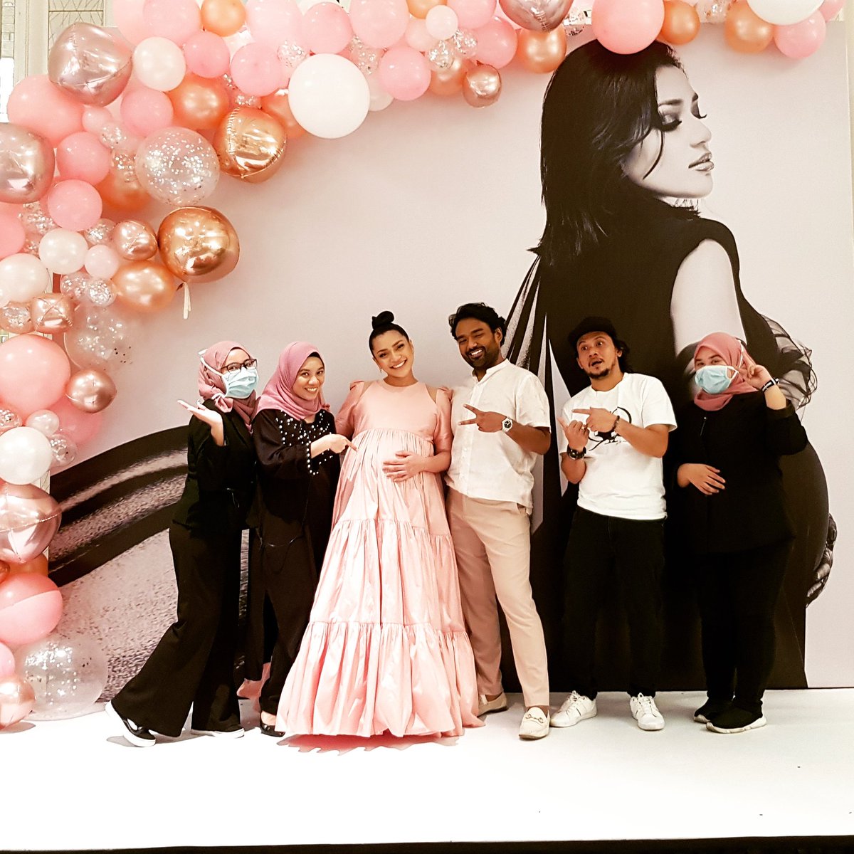 Congratss Rizman &amp; Suraya 🙏 semoga dipermudahkan.. amin yra.. #rizmansurayababy #babyshower #ezsconcept