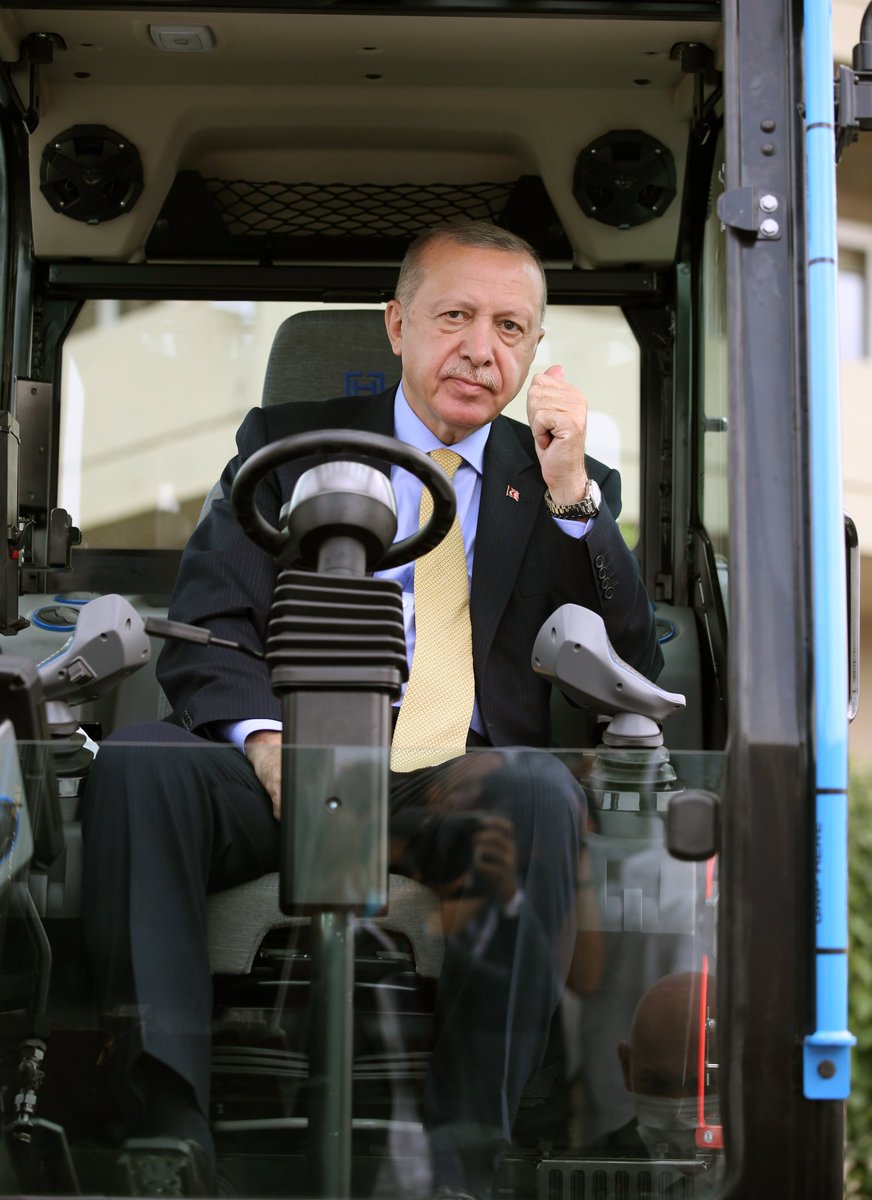 Genç kardeşlerim🙋‍♂️🙋‍♀️

Cumhurbaşkanımızdan sizlere müjde var😉

Türkiye'nin adını bilim olimpiyatlarında daha yükseğe taşıyacak TÜBİTAK Fen Lisemiz 2021-2022 öğretim yılından itibaren öğrenci almaya başlayacak.🇹🇷👏