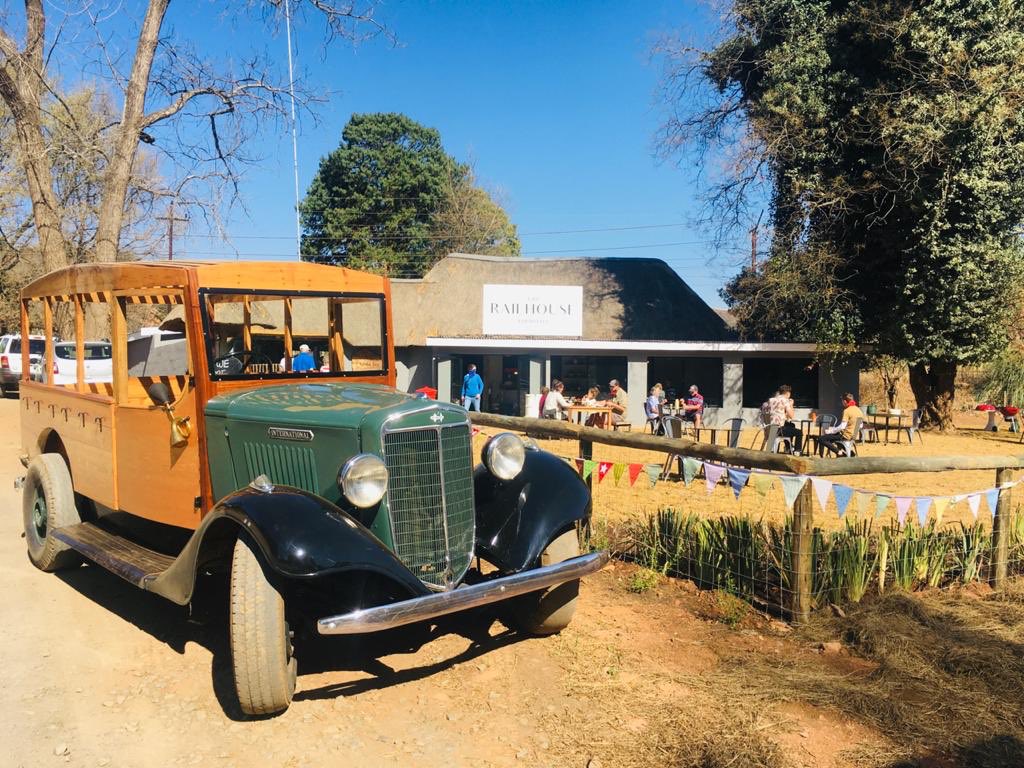 RailhouseThe's tweet photo. Be sure to stop in tomorrow for some freshly baked goods and delicious coffee ☕️! #midlands #meander #meandering #vintagecar #therailhouse #longweekendvibes #butfirstcoffee☕️#petfriendly🐶 https://t.co/EwvWdD8oGo