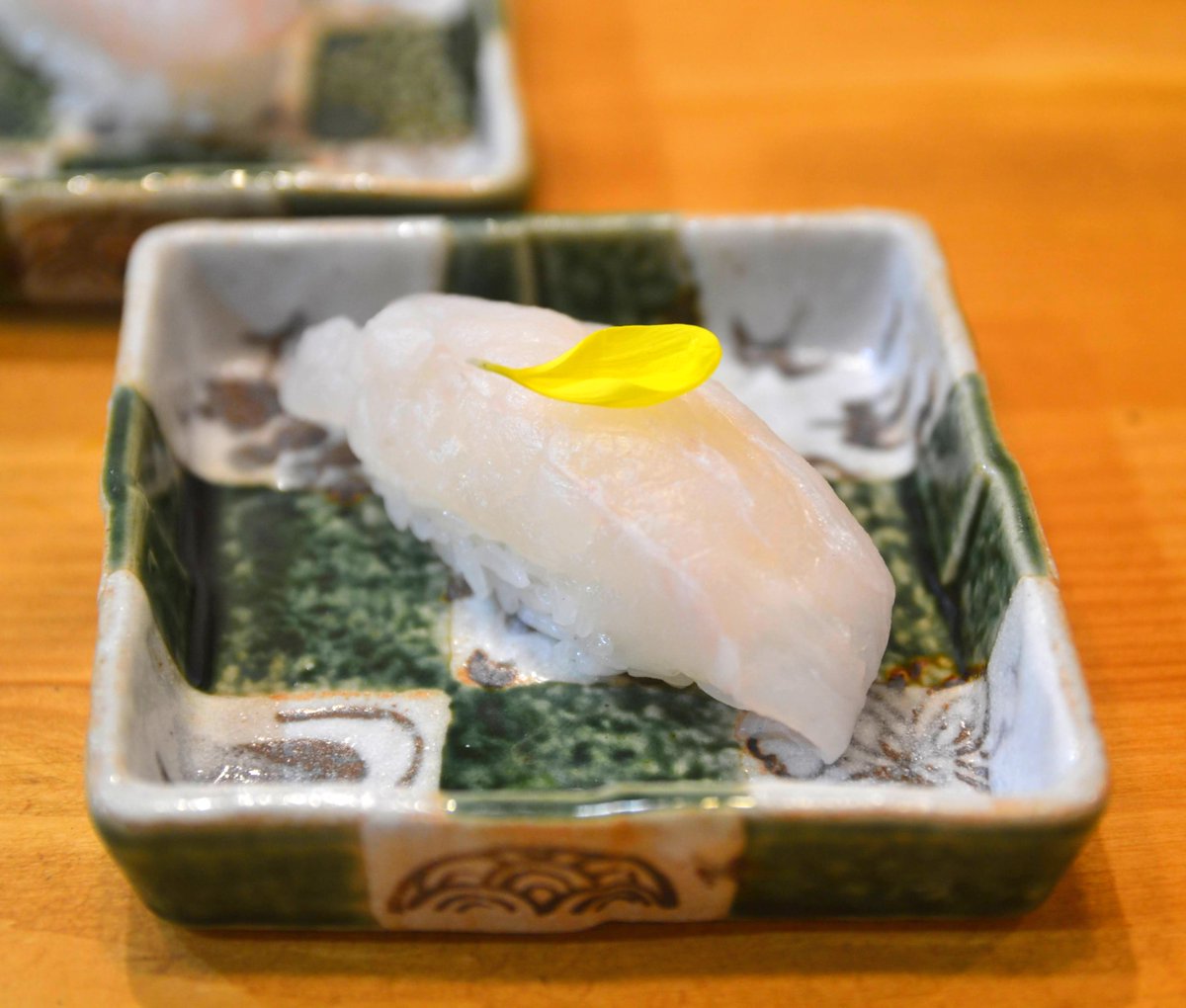 ごく一部の料理人にのみ継承されている ハモの骨抜き をgoogleエンジニアが自己流で論理的に図解 えげつない技術 Togetter ごく一部の料理人にのみ継承されている ハモの骨抜き をgoogleエンジニアが自己流で論理的に図解 えげつない技術 Togetter