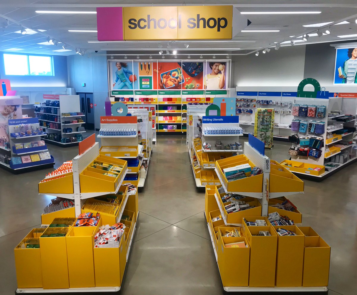 No matter how you’re choosing to shop this tax free weekend, 2487 New Albany has you covered! 
✅orders fulfilled
✅no wait drive up
✅shelves stocked