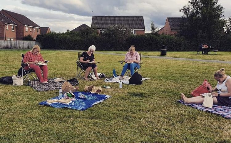 craftyucraftyme's tweet photo. @TheoPaphitis Hi Theo, #craftinthepark #craftatthecastle #craftathome #craftatthebeach #crafteverywhere. Our workshops and kits are tailored to meet everyones needs and maximise enjoyment. #JustCraft #SBS #smallbusiness #womaninbiz
https://t.co/JMgmPUYl4T https://t.co/5qSLzXqGI2
