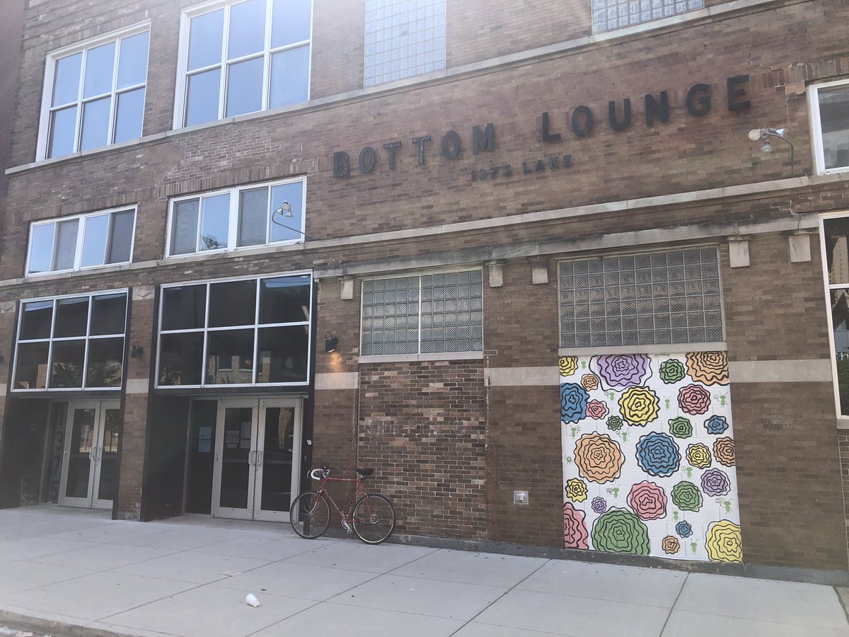 A block over, one of my favorites and stop 13,  @thebottomlounge. Tucked away under the CTA green line, this place has hosted many fantastic shows.  @goldlikejoel and Baylor,  @SpaffordMusic  @Dopapod  @GibblesArmy  @NewMastersounds  @WAVVES  @postanimalmusic &ndash; bei  Bottom Lounge