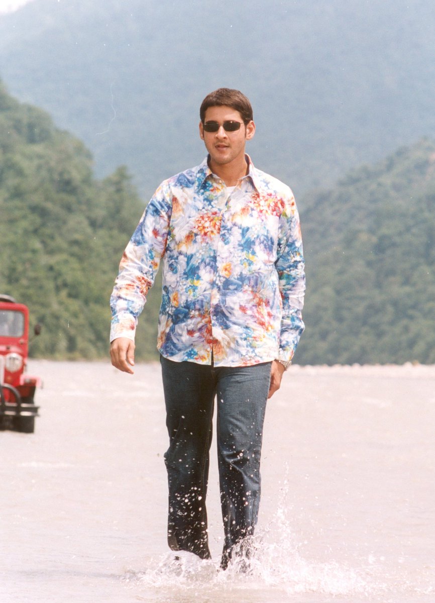 Thread of Unseen and Hd pics Released today