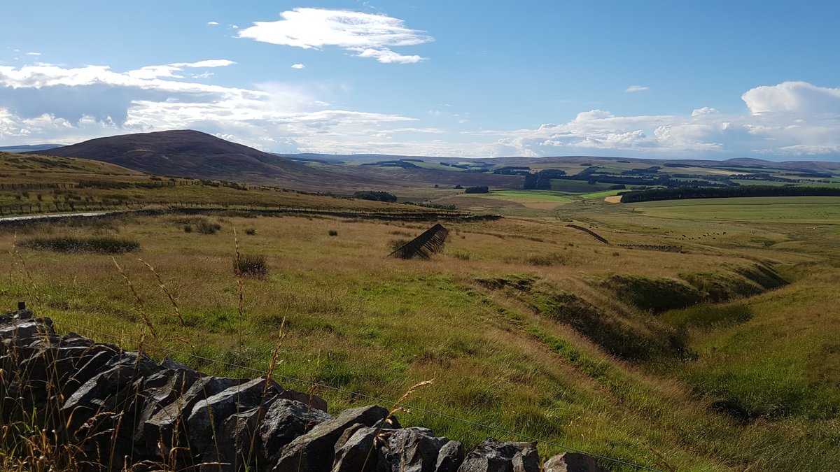 cornish_jack's tweet photo. First full day's walking in Scotland - through the borders three years ago. River Blackadder, the moors and long straight roads. Good walking!
#LEJOG2017 #LandsEndToJohnOGroats #Scotland #Coldstream #TheBorders
DAY 73: Coldstream to Longformacus (18.22m)
https://t.co/9PeB0ZFIH7 https://t.co/cYPXcWbdvZ