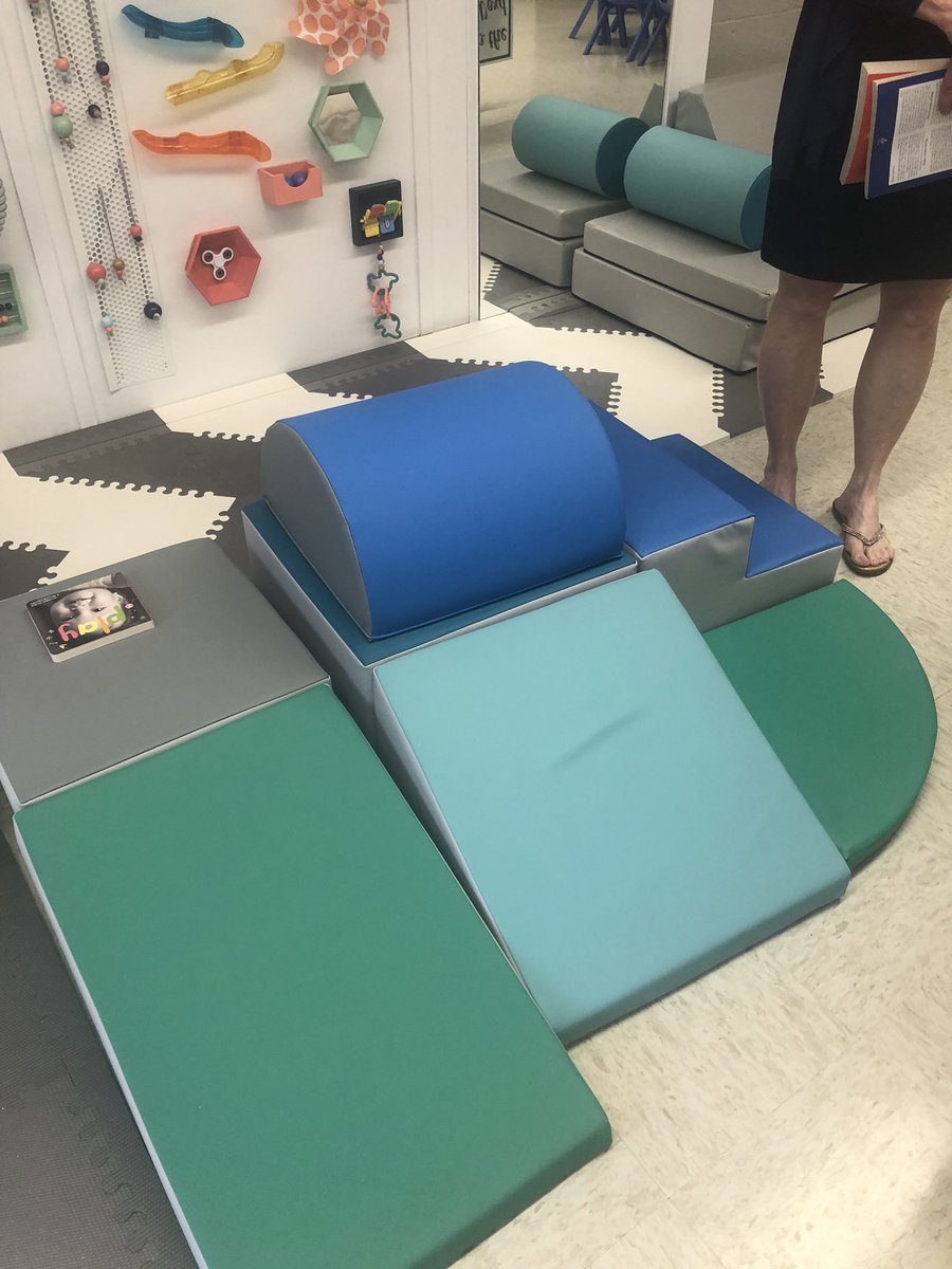 CatholicEdSTL's tweet photo. “We are so excited to open our Eagles Nest Nursery. The nursery will provide care for Incarnate Word teachers’ children. We truly 
appreciate the donations of our parish and school families. They made this happen!” Lisa Buchheit, School Principal #BetheNOWofGod https://t.co/WYBpHLH5h2