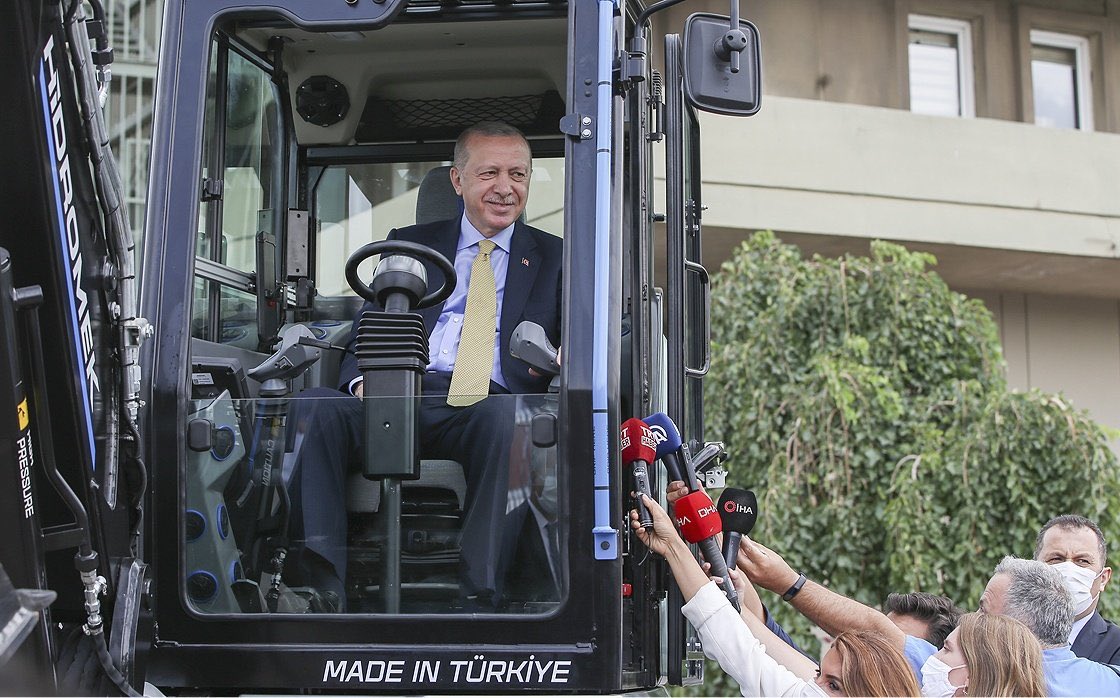 “Bugün dünden daha güçlüyüz, yarın daha güçlü olacağız.”

-Recep Tayyip Erdoğan

#MilliTeknolojiHamlesi 🇹🇷