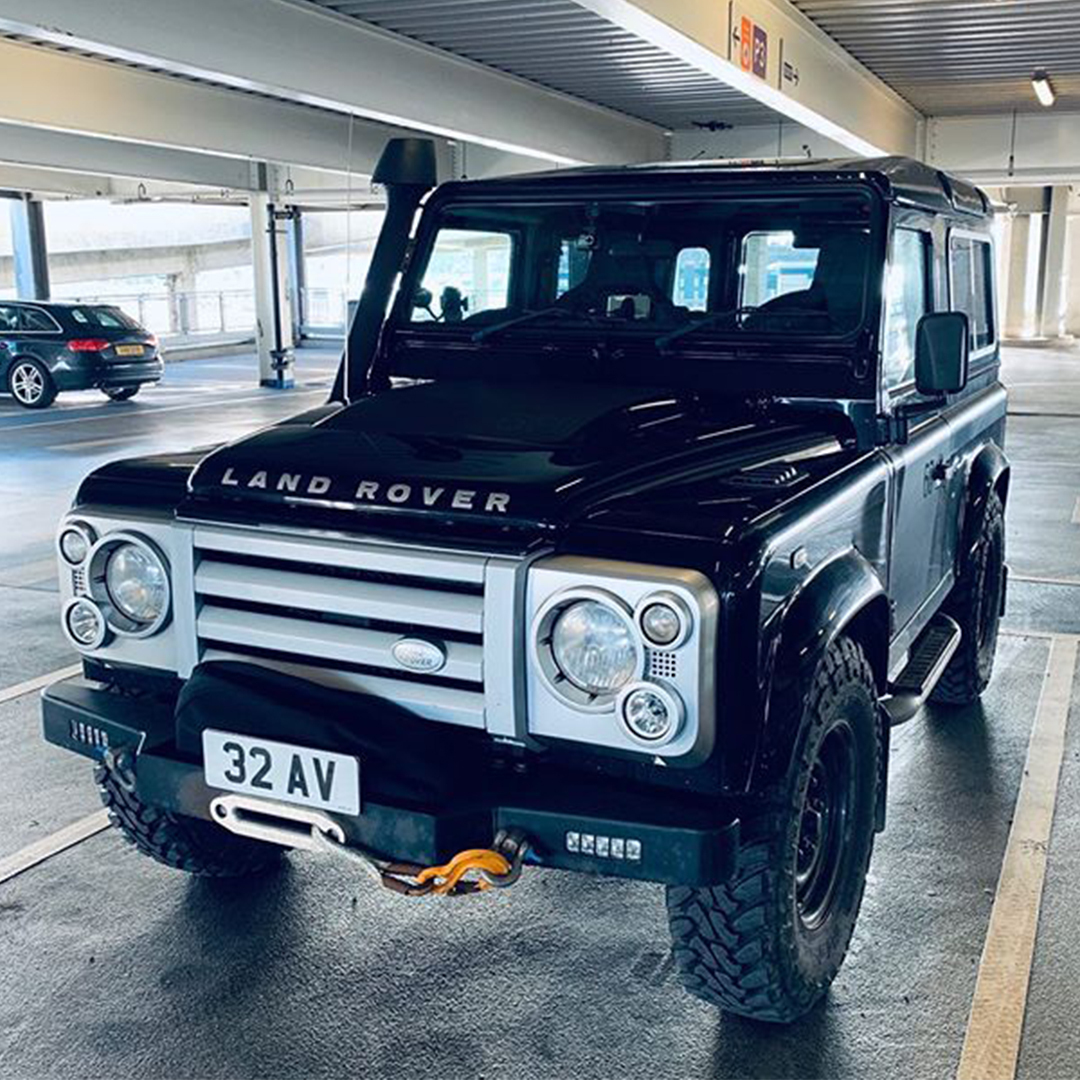 Regtransfers's tweet photo. A classic Land Rover Defender with a lovely plate👍
Know the owner? Tag them in the comments⬇ 📷 - @numberplatescotland
Find further '32' plates here: https://t.co/S6sypCS91Z
#numberplate #numberplates #regtransfers #registration #32AV #AVPLATES #LANDROVER #LANDROVERDEFENDER https://t.co/LS0fSWaHcl