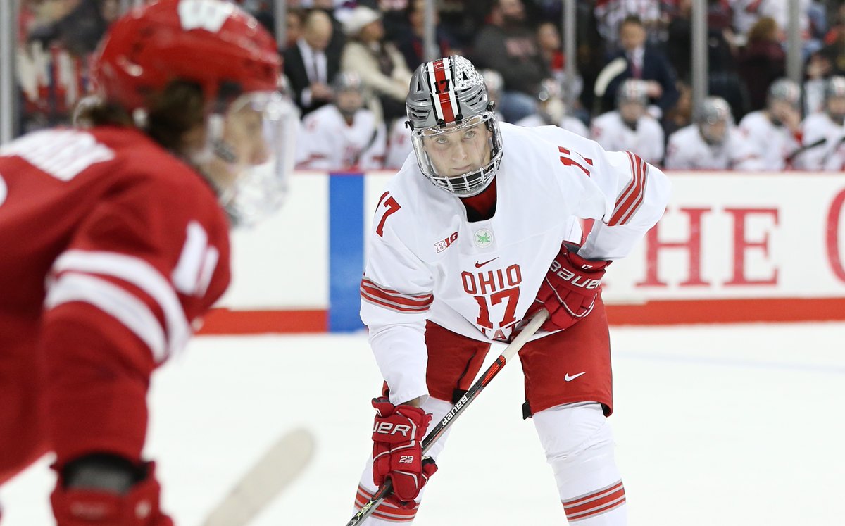 🏒🎓🏒 Stick taps to Sam McCormick, who earns his Ohio State degree in real estate today! 

#GoBuckeyes #OSUGrad