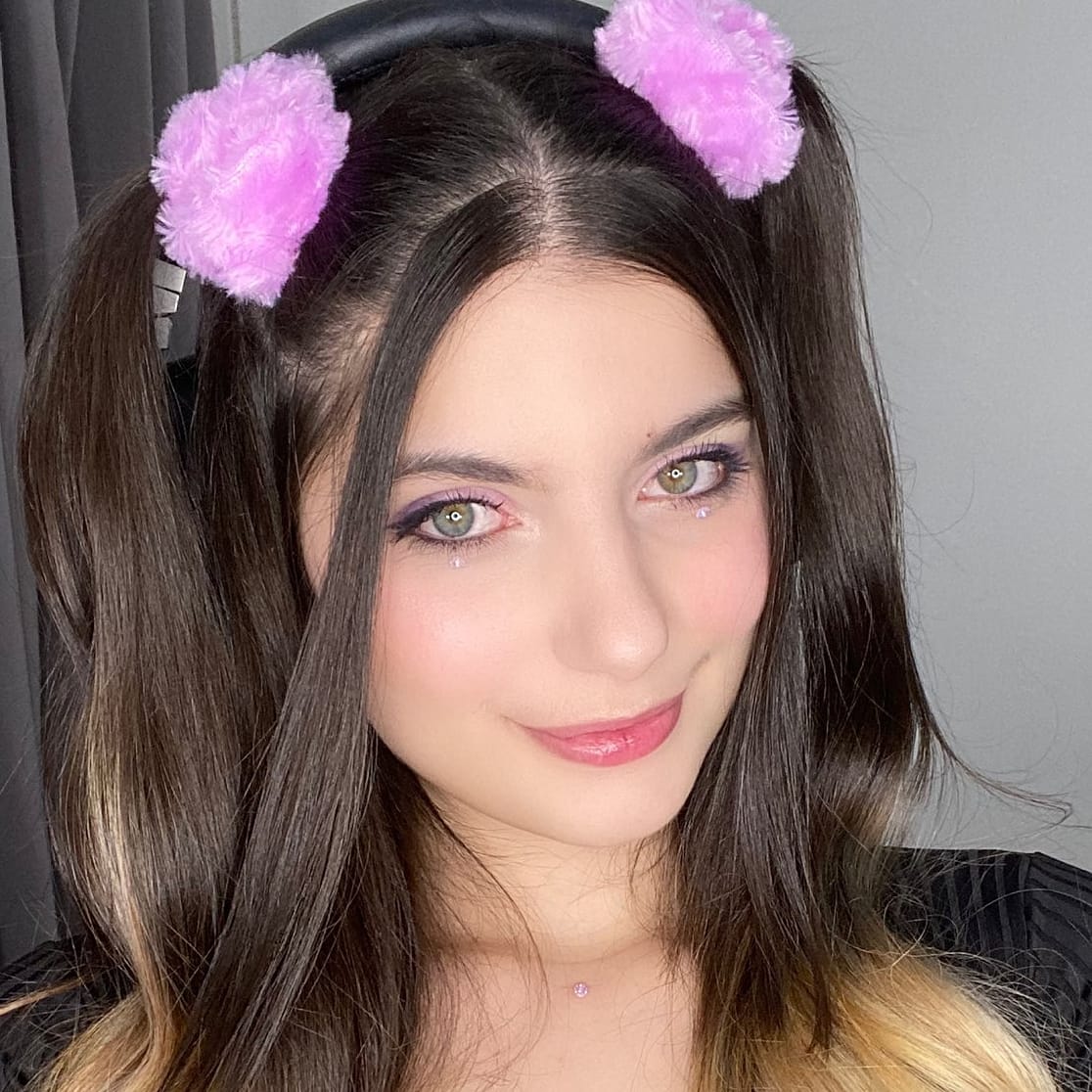 GirlOfNox Esforzandose 💪 on Twitter: "Bien aquí ando ja ️ tú?…