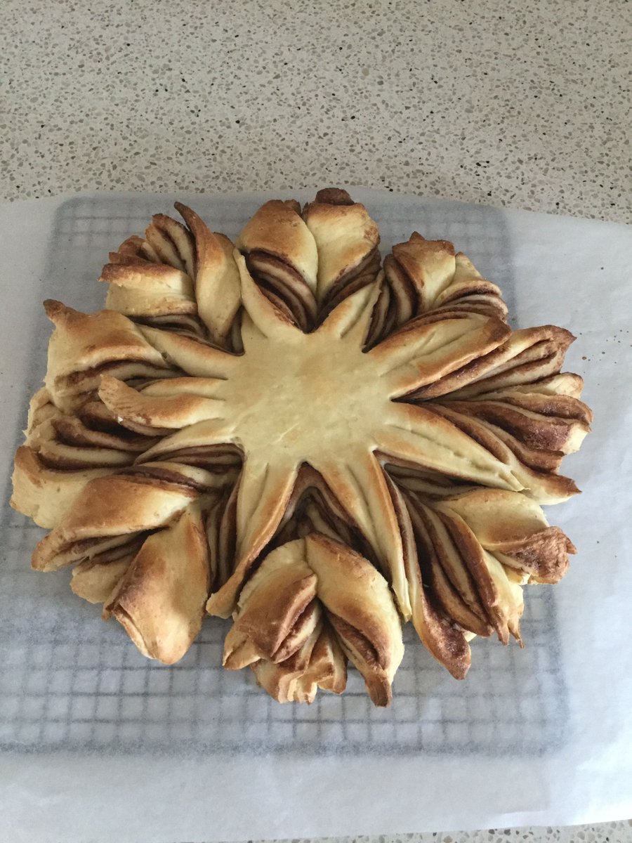 MewsDennis's tweet photo. Chocolate Nutella Star Bread I made from thin layers of bread dough with choc between, cut with a pizza cutter and twisted. Look good!
#baking #food #foodie #yummy https://t.co/UgB0BEEJS9
