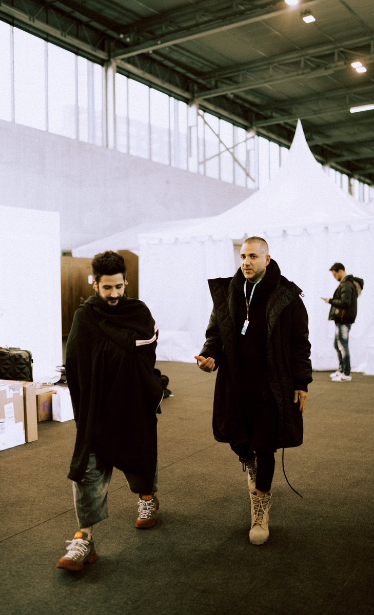 #FAVORITO #CAMILO <a href="/CamiloMusica/">Camilo</a> 💗🙇🏻

open.spotify.com/track/0Snbzbd7…