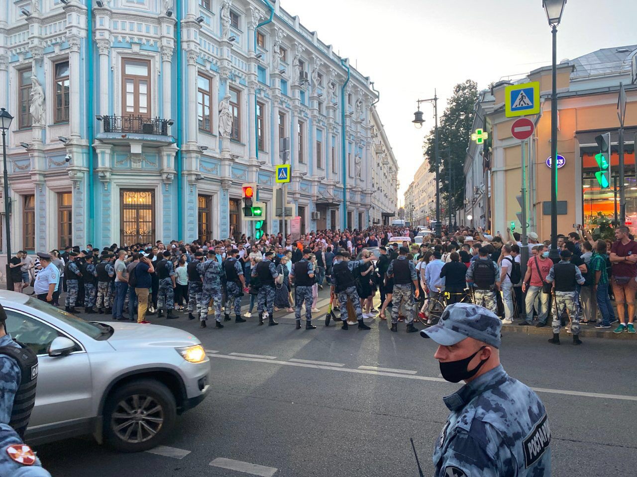 белорусское посольство в москве