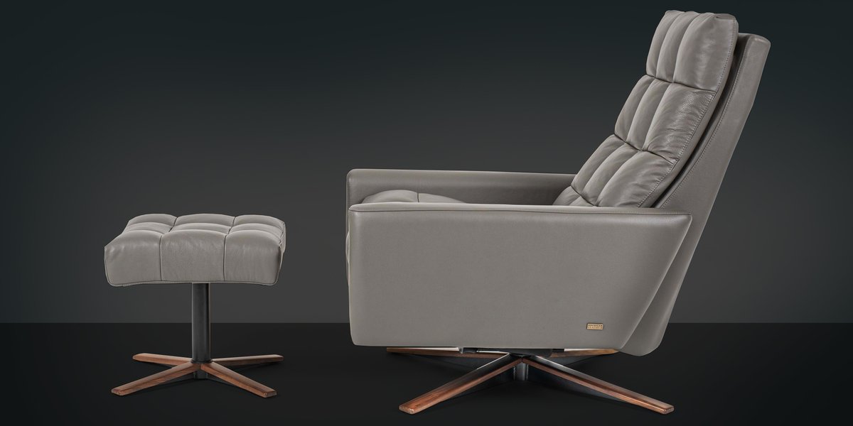 AmericanLeather's tweet photo. Clever details set our recliners apart from the others. Our newest base option is crafted from natural walnut, ingeniously laid atop our popular four-star base for a new look that gives off a mid-century vibe.
https://t.co/7CL4ksasKY
#2020intros #comfortair #americanleather https://t.co/QfQXjsko4Z