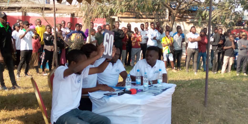 TuliaTrust_org's tweet photo. Balaaa la groups ndani ya Tulia Trust Street Dance competition 2020 ndani ya viwanja vya chuo cha Uhasibu TIA jijini Mbeya siku ya Leo. https://t.co/4LZHuMVRsy