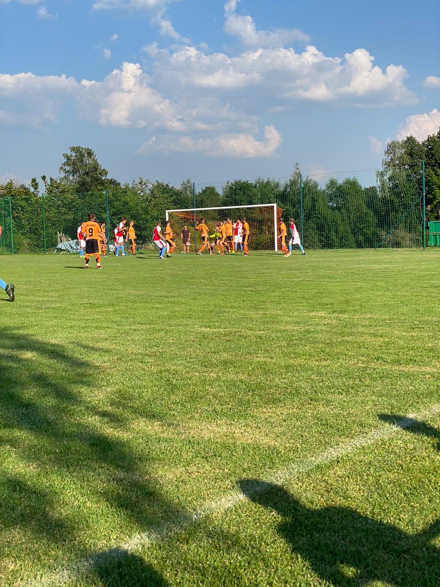 fc_slaviahk's tweet photo. První soutěžní zápas sezóny 2020-2021 jsme odehráli v rámci Poháru hejtmana na půdě TJ Sokol Javornice. Po vítězství 4:1 si do Orlické kotliny vezeme postup do 2. kola🤟#slaviahk https://t.co/jeft3caEPt