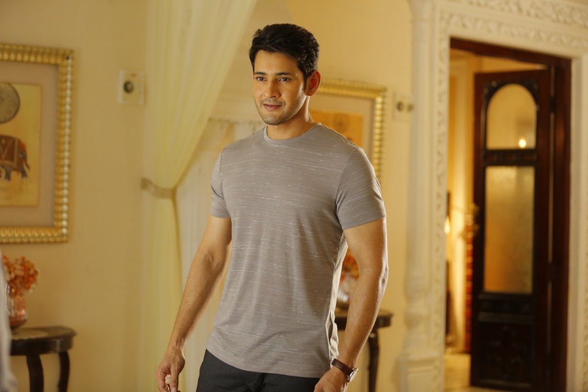 Motion poster Hq pic