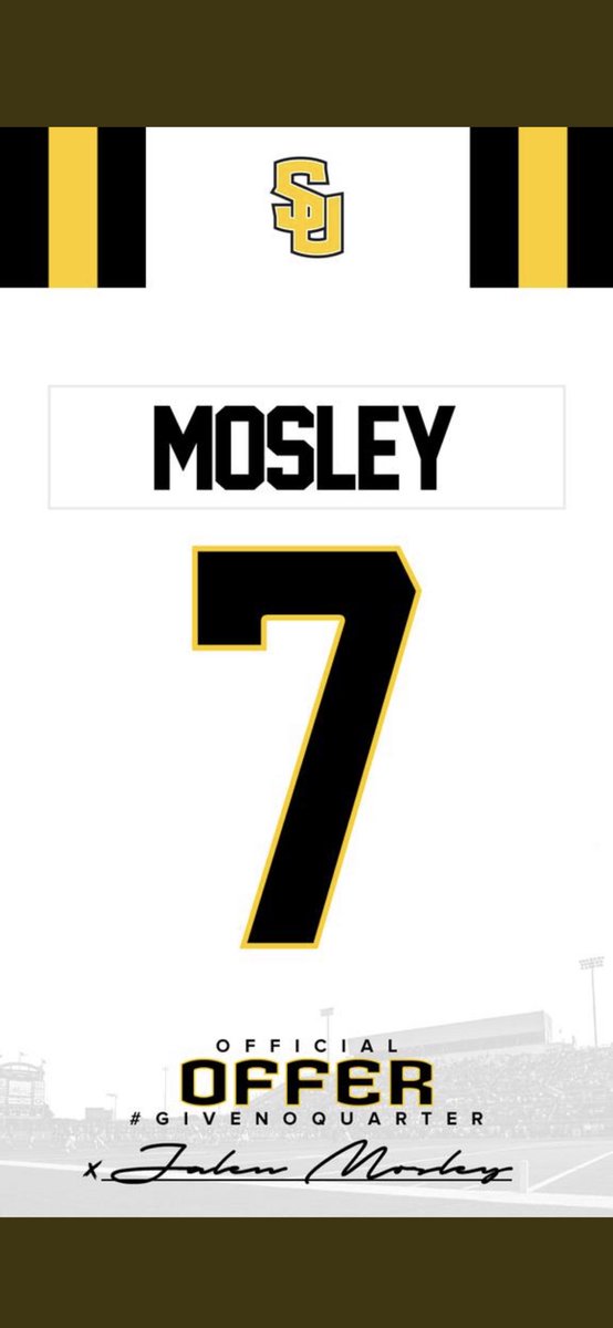 JalenMosley9's tweet photo. #AGTG After a great talk with @footballcoach31 I am blessed to say I have recived my 1st offer from Southwestern University! @coachking85 https://t.co/7k8fh1bjzY