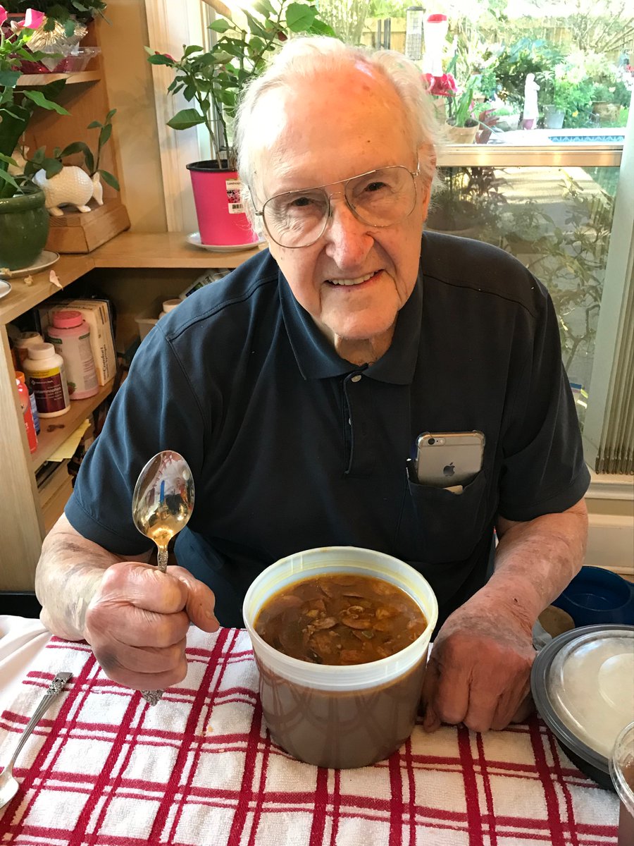 BBsTexOrleans's tweet image. Sometimes, nothing beats a good BON TEMPS at home! 🏡 💛 Share your BB’s Home Spread Dining photos with us below! #TexOrleansLife #GrindtoGather