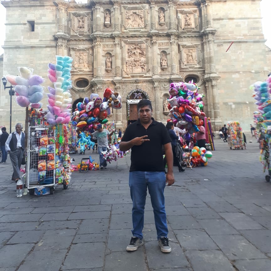 esva_adrian15's tweet photo. #NuevaFotoDePerfil https://t.co/NPX2cWzGEa