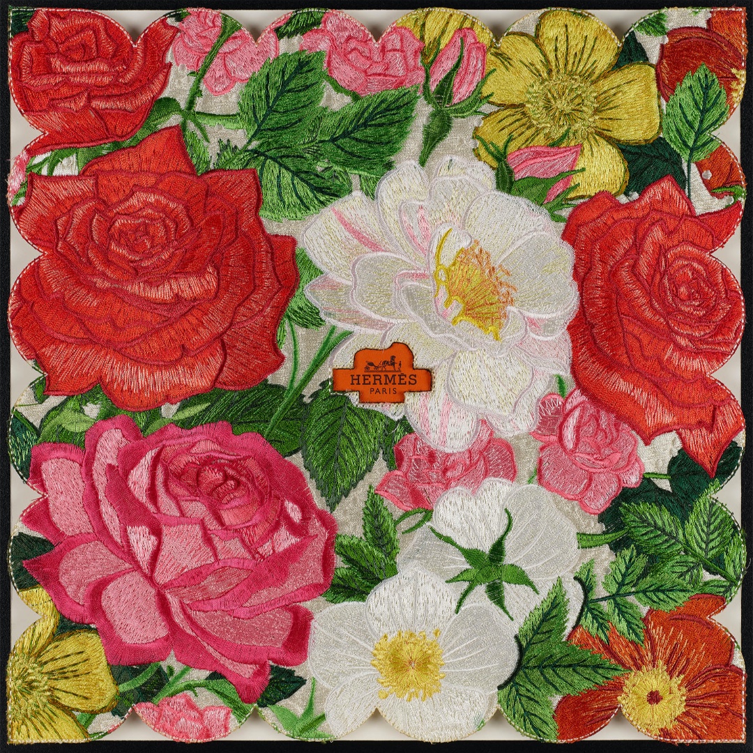 A traditional style floral tapestry with a modern twist. 

#hermes #embroidery #art