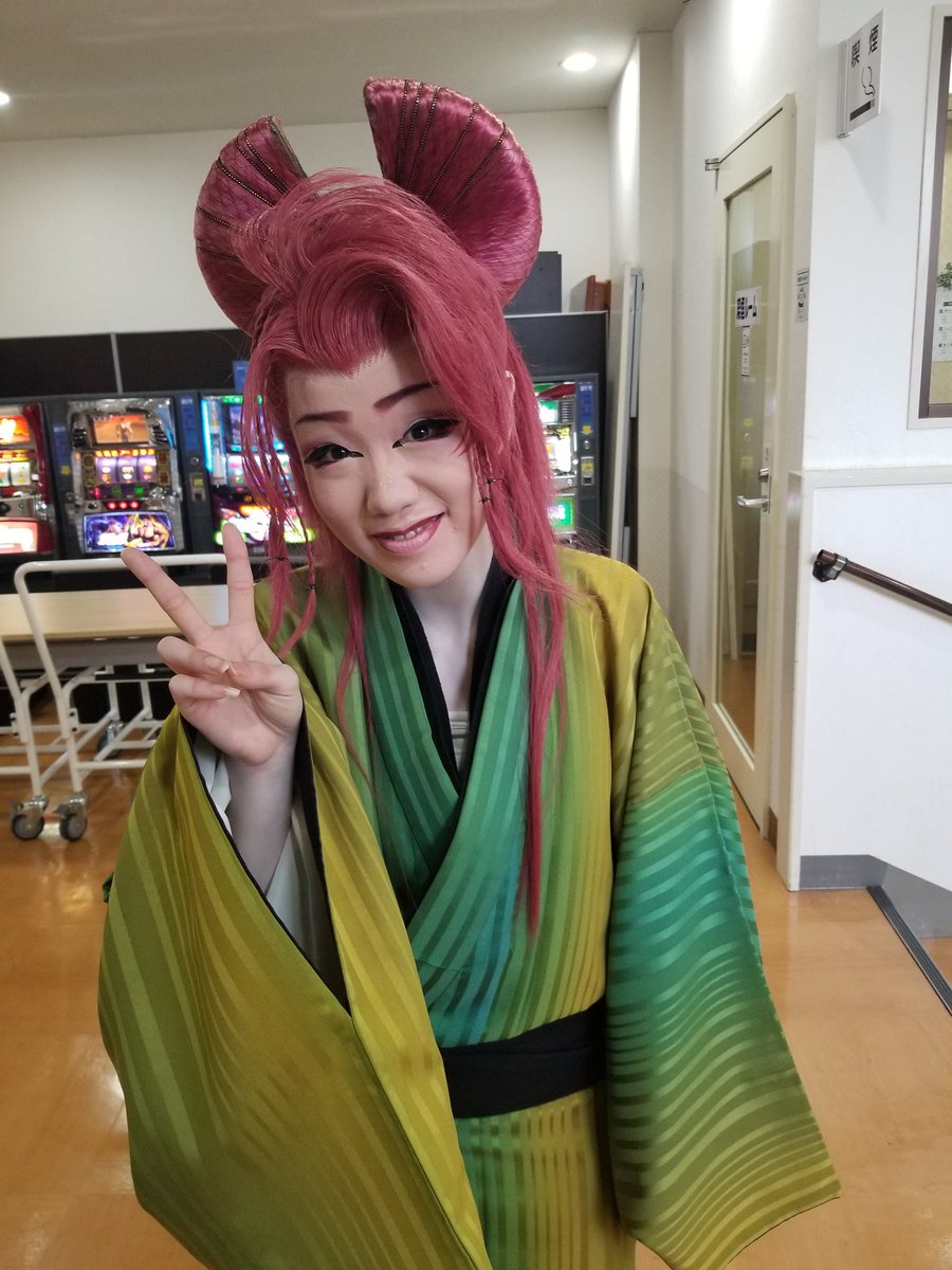 Myk__0305's tweet photo. #花組むらさき
送り出し https://t.co/8WiMImt7Kq