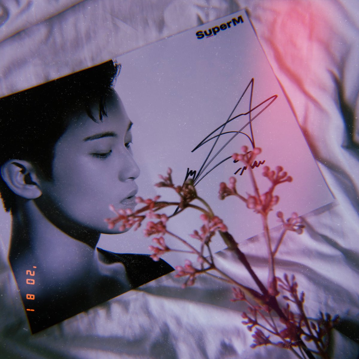 dear_myang's tweet photo. 🍉020899🌵
El día de hoy nació mi cantante favorito, una de las personas más especiales, su nombre es Mark Lee y el día de hoy está cumpliendo 21 años, esté hombre entró a mi corazón ya hace 3 años y medió ok, y llegó para quedarse💞
#HAPPYMARKLEEDAY #MARKLEE  #markzen #Doll #NCT https://t.co/jtaJZlBBuF