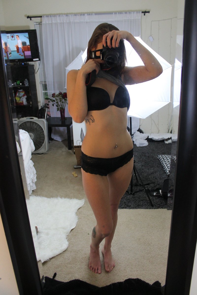 Aubrey24_7's tweet photo. every RT  and follow gets a preview! HORNY!
DM for prices!
#sellingnudes #buyingnudes #nsfw #isellnudes #cumtribute #findom #premiumsnapchat #sexting #cumtribute #cumslut #horny #slut #wetpussy #pussy #sex #camSex #Dropbox #dickrate #skype #amazon #paypal #paypalonly https://t.co/7oKAydDnHG