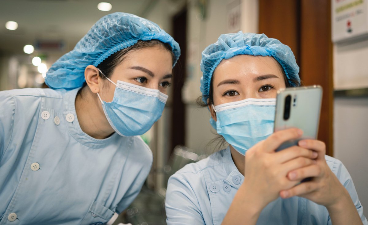 Hunan_Triplex's tweet image. We have different types of surgical masks for you to choose from with different types of certifications. DM us today to get more info on our surgical masks !