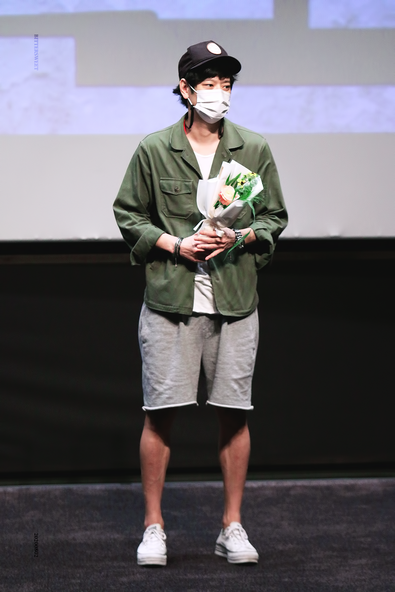 200802 #강동원

blog.kakaocdn.net/dn/cNCbbz/btqG…
blog.kakaocdn.net/dn/GzeQY/btqGb…