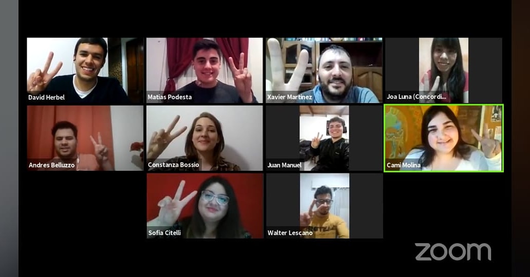 LaMesaFederal's tweet photo. ✌️ Participamos del 6to encuentro del Ciclo de Formación Política organizado por las y los compañeros de Juventudes Peronistas E.R.⁣

✌️Celebramos estos encuentros militantes donde podemos intercambiar ideas y visiones sobre la actualidad y los desafíos que nos exige la misma. https://t.co/xnCHCzNkBP