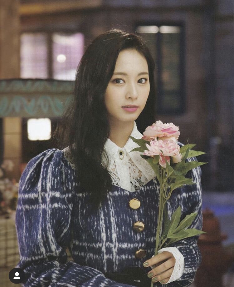 Tzuyu Love Japan No Twitter 花と神 どちらもキュン死 Twice つながろう Tzuyuforcharityangel Tzuyu T Co Vh22iygha3 Twitter