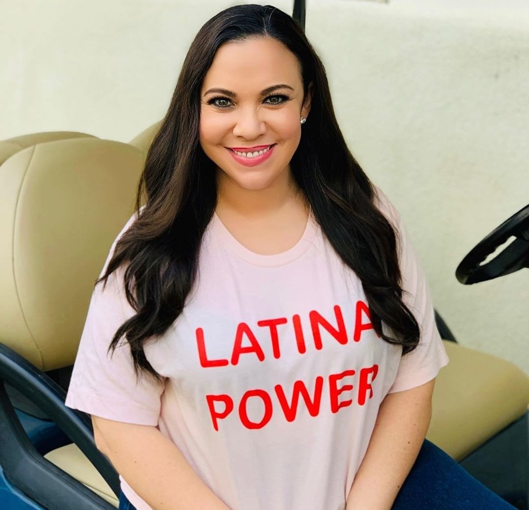 the series has a Latina showrunner, (Gloria Calderón), eight female writers and six female directors. POWER. (Remember that latin, POC, n women representation in industry, it's still HARD, so this show it's a big thing.)