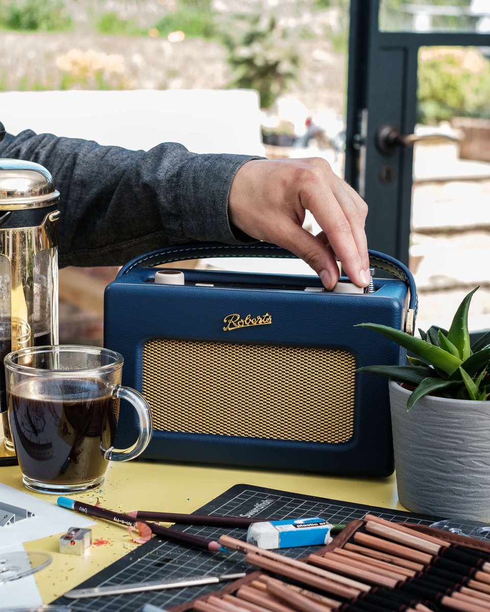 RobertsRadioUK's tweet photo. With all this time inside, podcasts are the perfect way to pick up some new skills – be it drawing, a language or getting fit! Stream thousands of podcasts straight from your Revival iStream 3 with in-built Spotify. #iStream3 #RobertsRadio #Retro #ClassicDesign #Podcasts #Spotify https://t.co/qJ8oxmpXpY