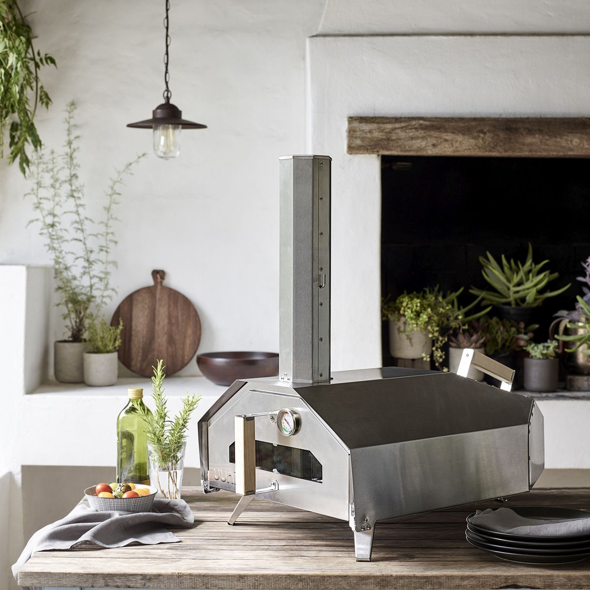 centremk's tweet photo. Summertime is here!☀️With family staycations on everyone's mind, Kirsty from The Flower Mill has picked some beautiful pieces from John Lewis and Partners, to add to your garden this year ready to entertain your friends and family🤗@flowermill6 

(Link: https://t.co/VhPscoqZ2U) https://t.co/OjENjcLaFt