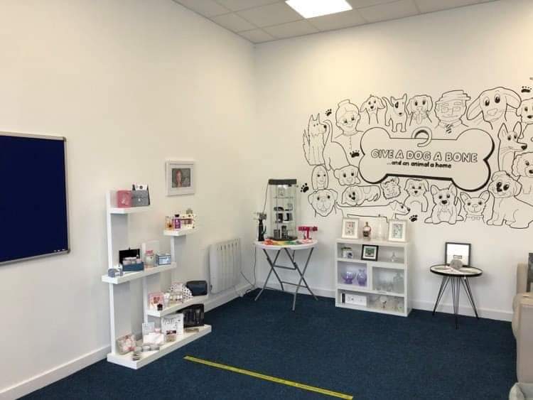 giveadogaboneN's tweet image. We are so excited to start to gently open back up our community spaces, starting with TROON on Tuesday 18th August 💕

There have been lots of changes to ensure our older adult service users are kept safe and we can't wait to see everyone's faces - both regulars and new comers 💕