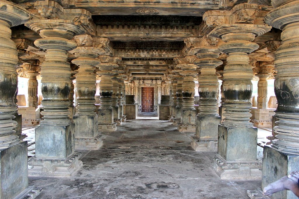 Details of Nagareshwara Shiva temple in Bankapura(KA) dating back to early 12th century The temple was destroyed by Ali Adil Shah of Bijapur in 16th century and used as mosque temporarily. '..The Sultan ordered a superb temple within it to be destroyed..'(Farishtah)