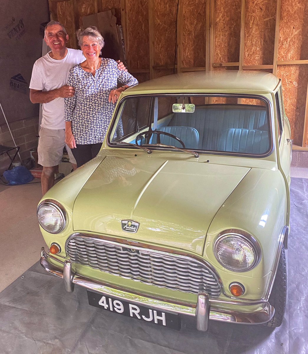 NutleySports's tweet photo. Our 1963 Austin Mini Super DeLuxe delivered to its New Forest home...Thank you for your business Barry. #austin #austinmini #austinseven #miniowners #minilife #classicmini #miniownersclub #minimania #driveclassics #classiccar #gentlemandriver #nutleysportsprestige https://t.co/CUKI5B9gxJ