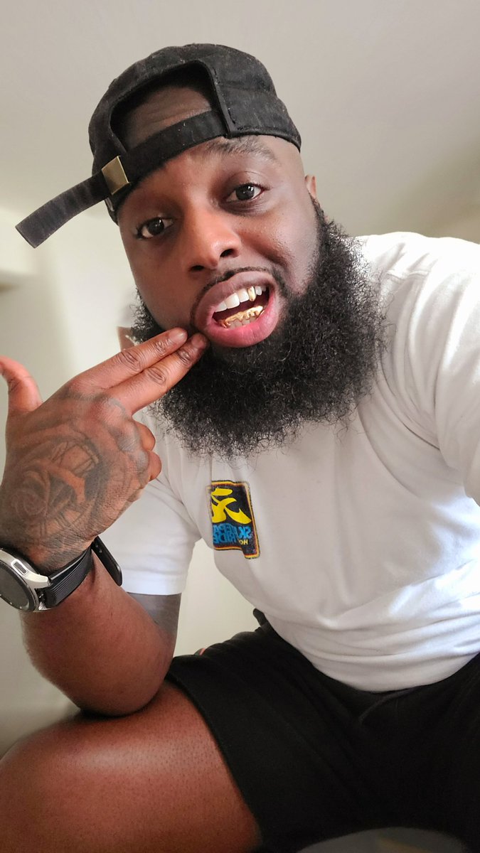 Suckmygenius's tweet photo. Don't worry bout it sweetheart this that #splah💦💦💦 #BangYaDead 🔫🔫 https://t.co/YBxJFJ6oRM
