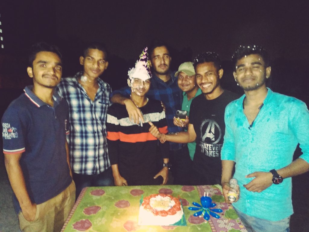 SubalParida_'s tweet photo. Friends make the good times better and the hard times easier. Happy Friendship Day! 🌻#HappyFriendshipDay2020 #FriendshipDay #FriendshipDaySpecial #Friendshipforever
#Subal #Chinmaya #Khirod #Nasir #Satyajit #Deepak #Soumya https://t.co/l2fHnr8IqH