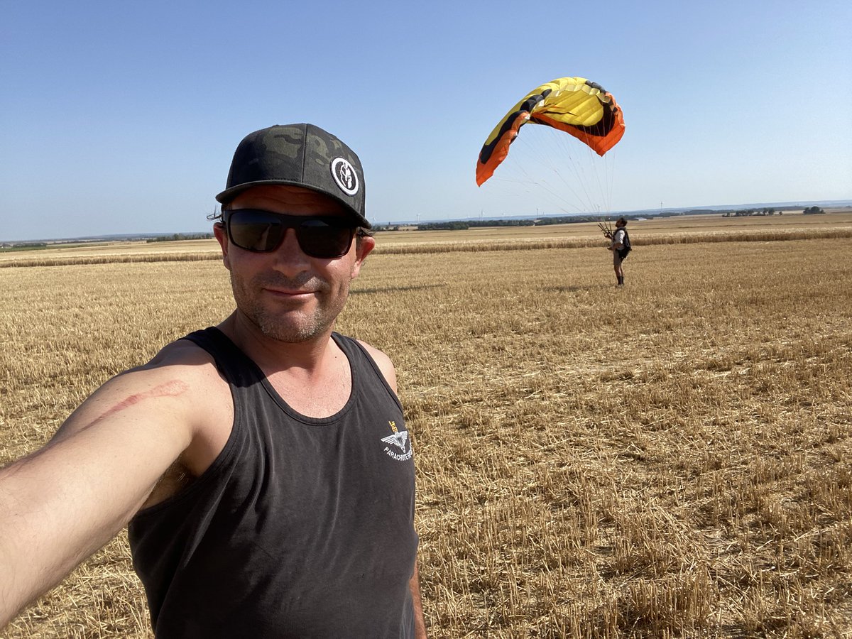 Levisonwood's tweet image. Getting @JohnnyMercerUK airborne in Normandy #paramotoring