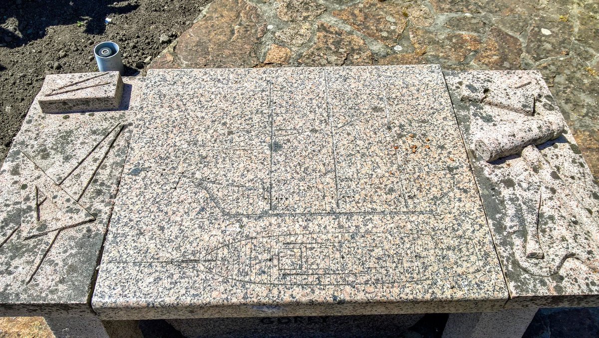 JFJ15561913's tweet photo. #oldshipyard Niedzielny spacer z atrakcjami. https://t.co/0SQmo55HlM
